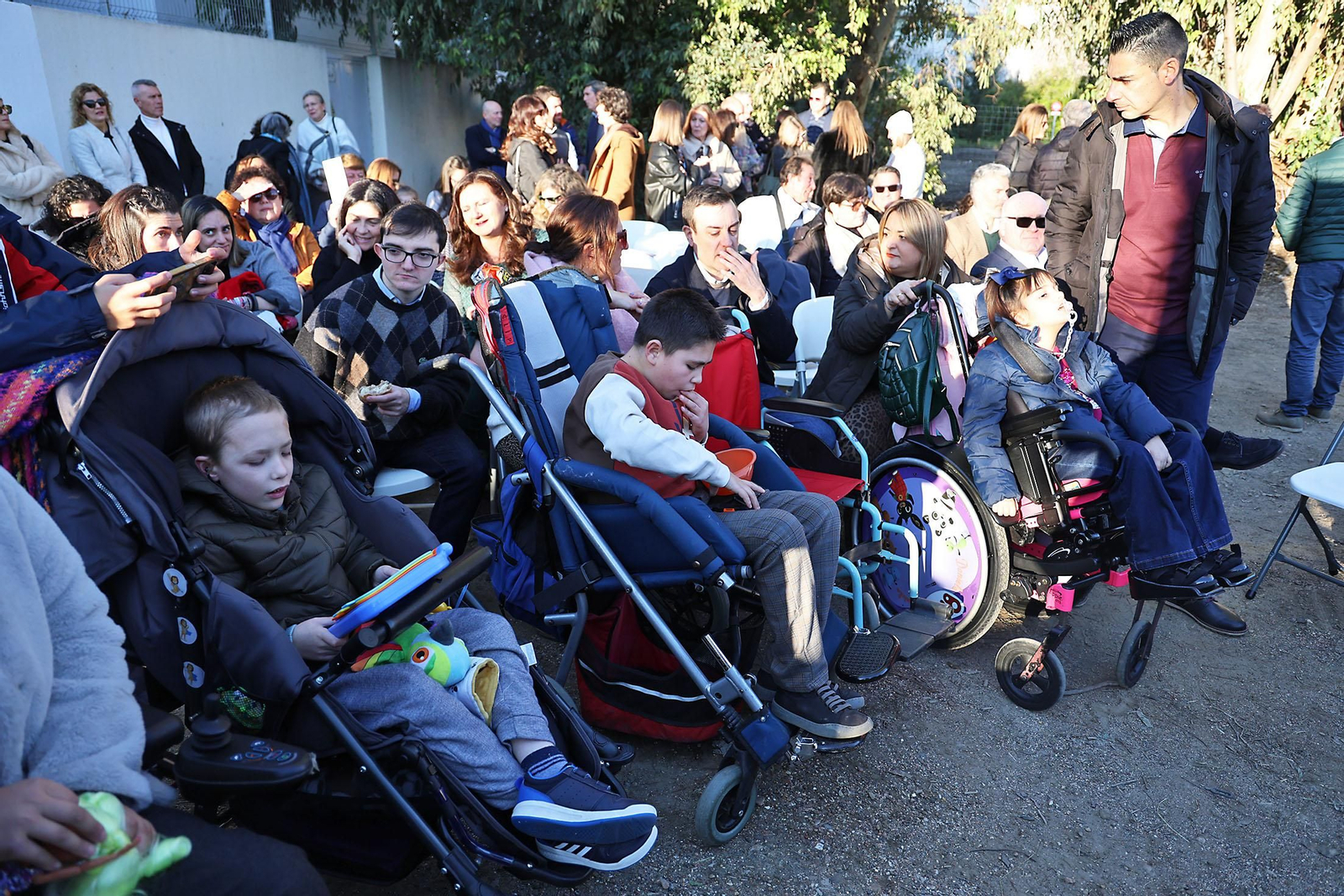 Imágenes del acto de colocación primera piedra del futuro Centro Polivalente de la Fundación Laberinto