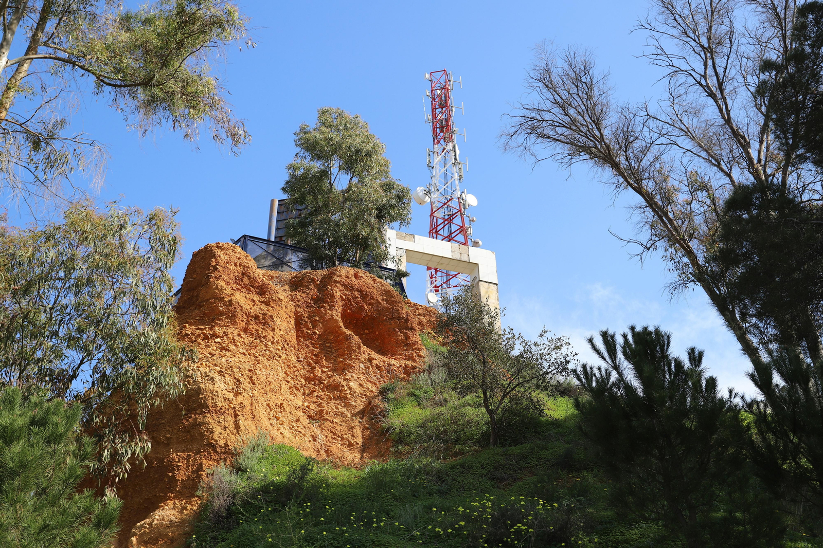 Imágenes del mirador del Conquero, de los cabezos y Fuentevieja