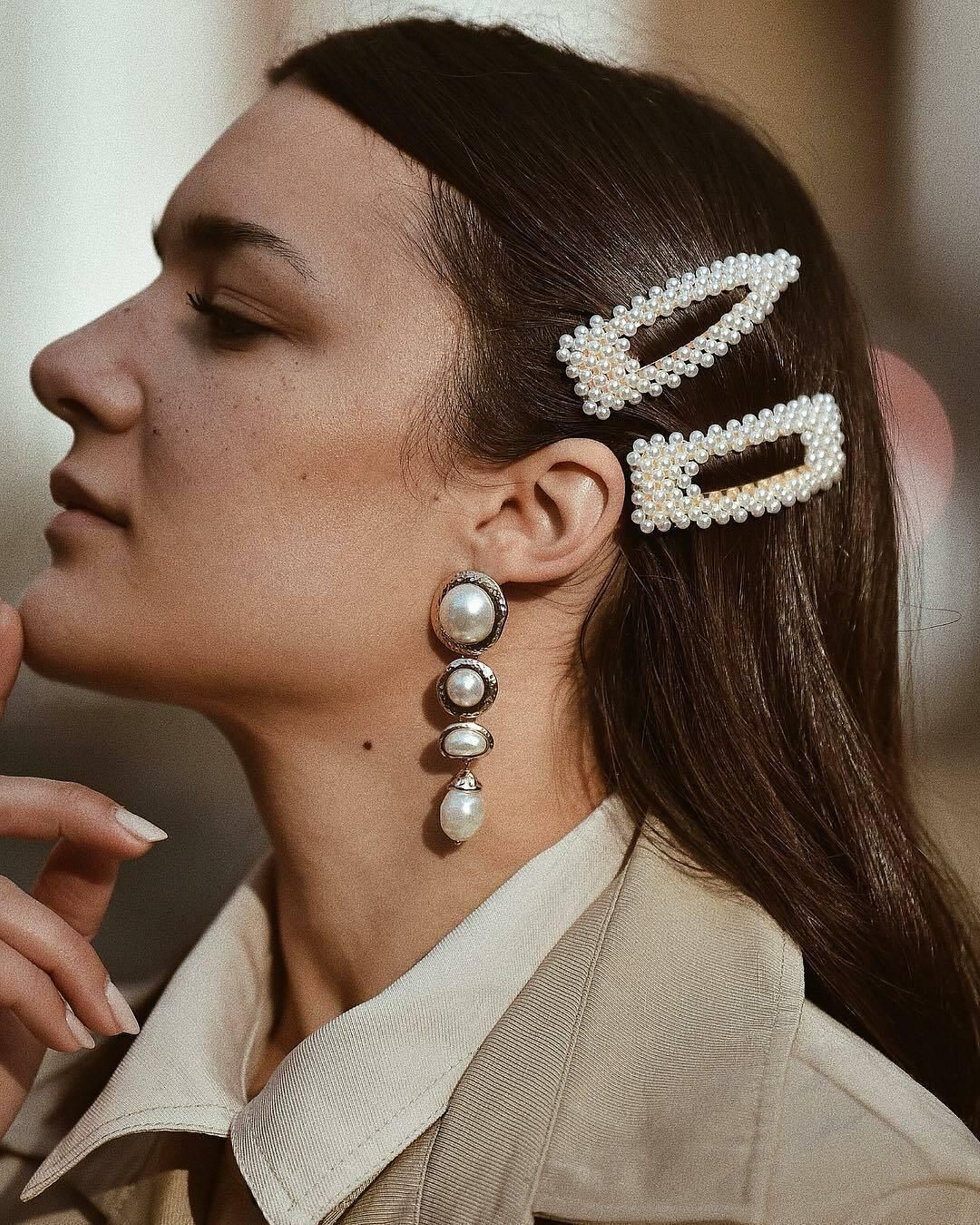 De gran tamaño y de clip, la tendencia les da gran protagonismo.