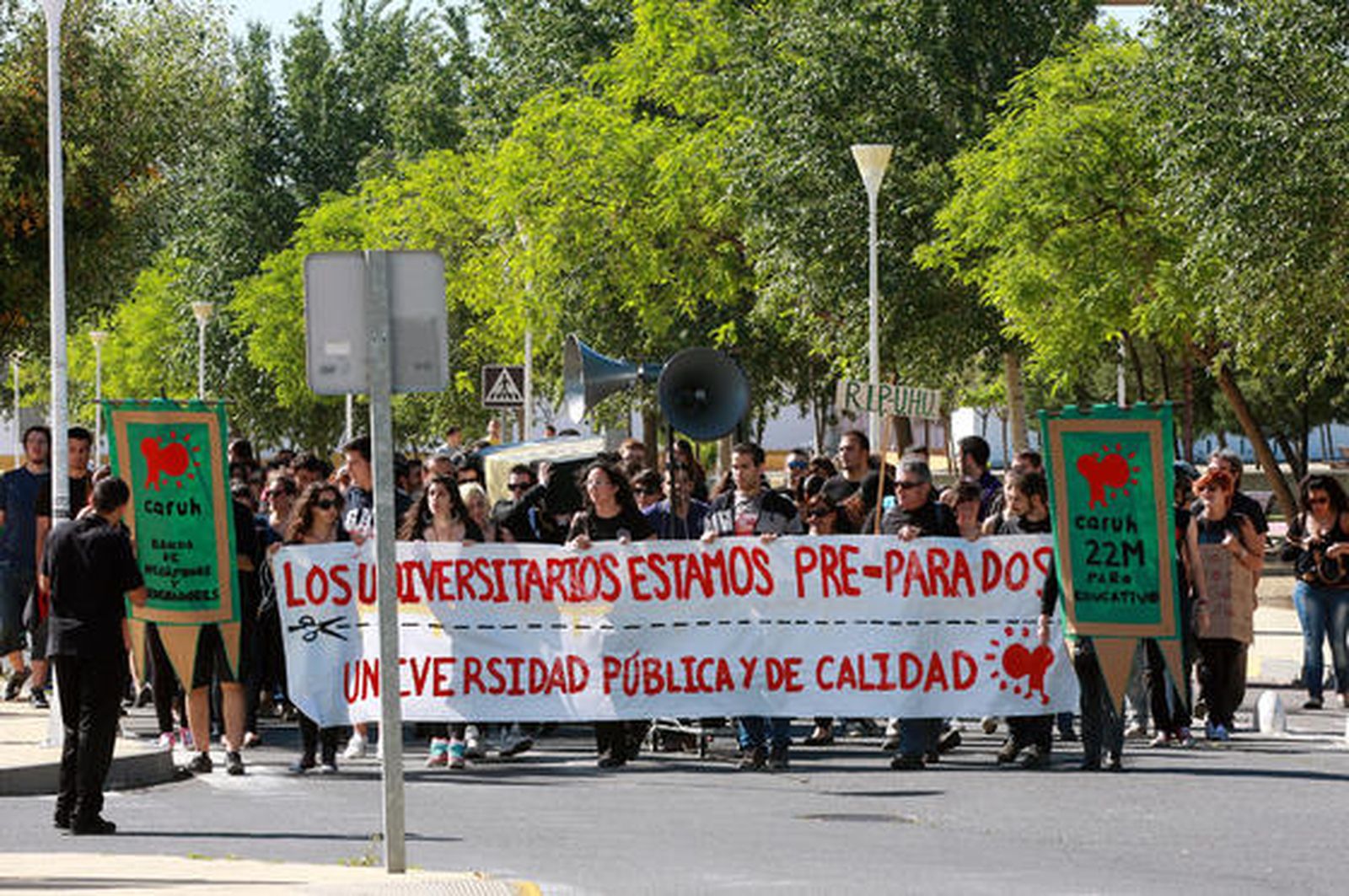 La comunidad educativa contra los recortes en educación.

Foto: Paqui Segarra
