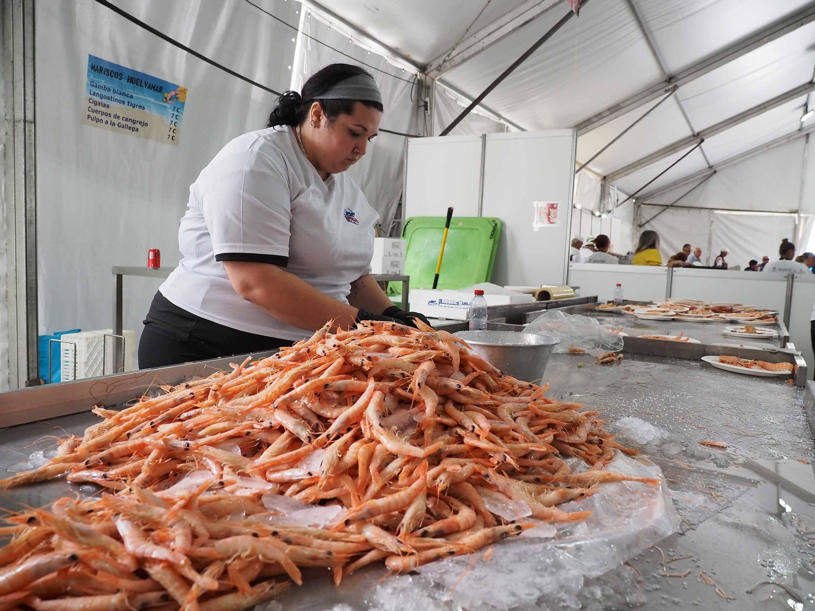 Las mejores fotografías del primer día de la Feria de la Gamba de Punta Umbría