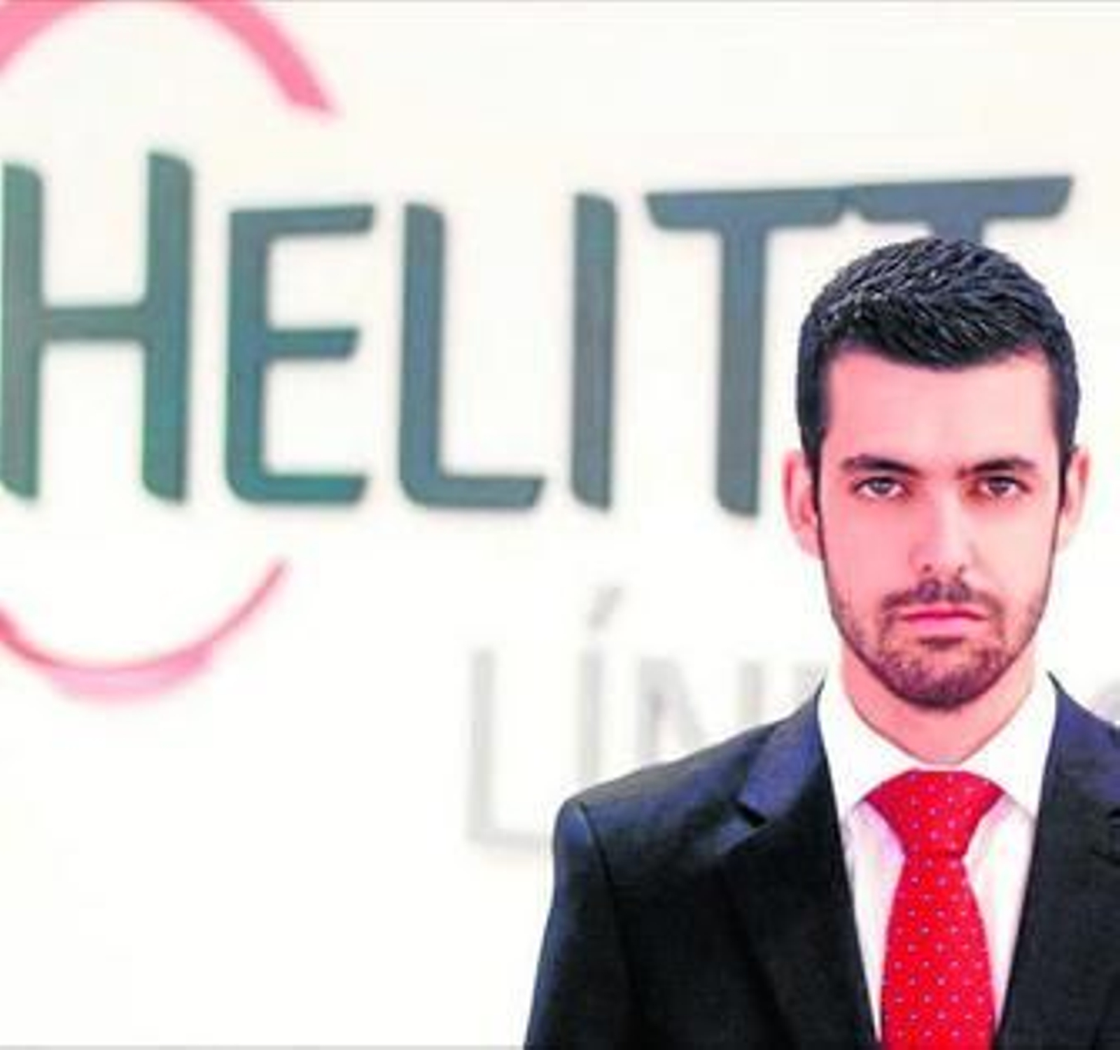 Abel Pizarro tiene 24 años y ocupa la presidencia de Helitt.