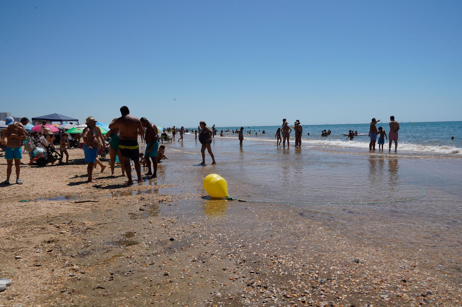 Imágenes de las playas de Huelva el sábado 17 de agosto