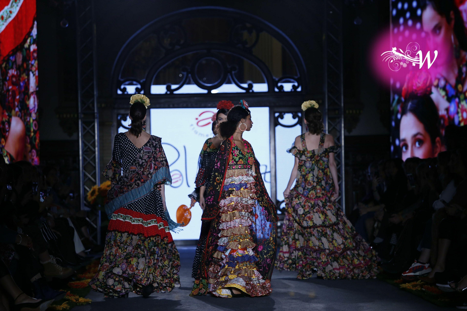 Pol Núñez celebra su 25 aniversario en We Love Flamenco 2020, todas las fotos del desfile Pol Núñez celebra su 25 aniversario en We Love Flamenco 2020, todas las fotos del desfile