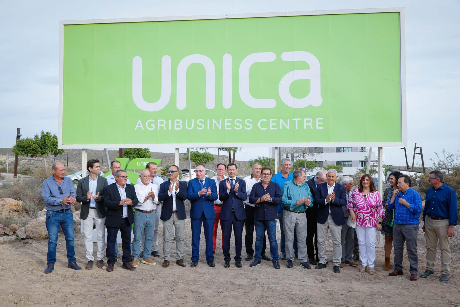 Así ha sido la colocación de la primera piedra del Unica Agribusiness Centre de Almería