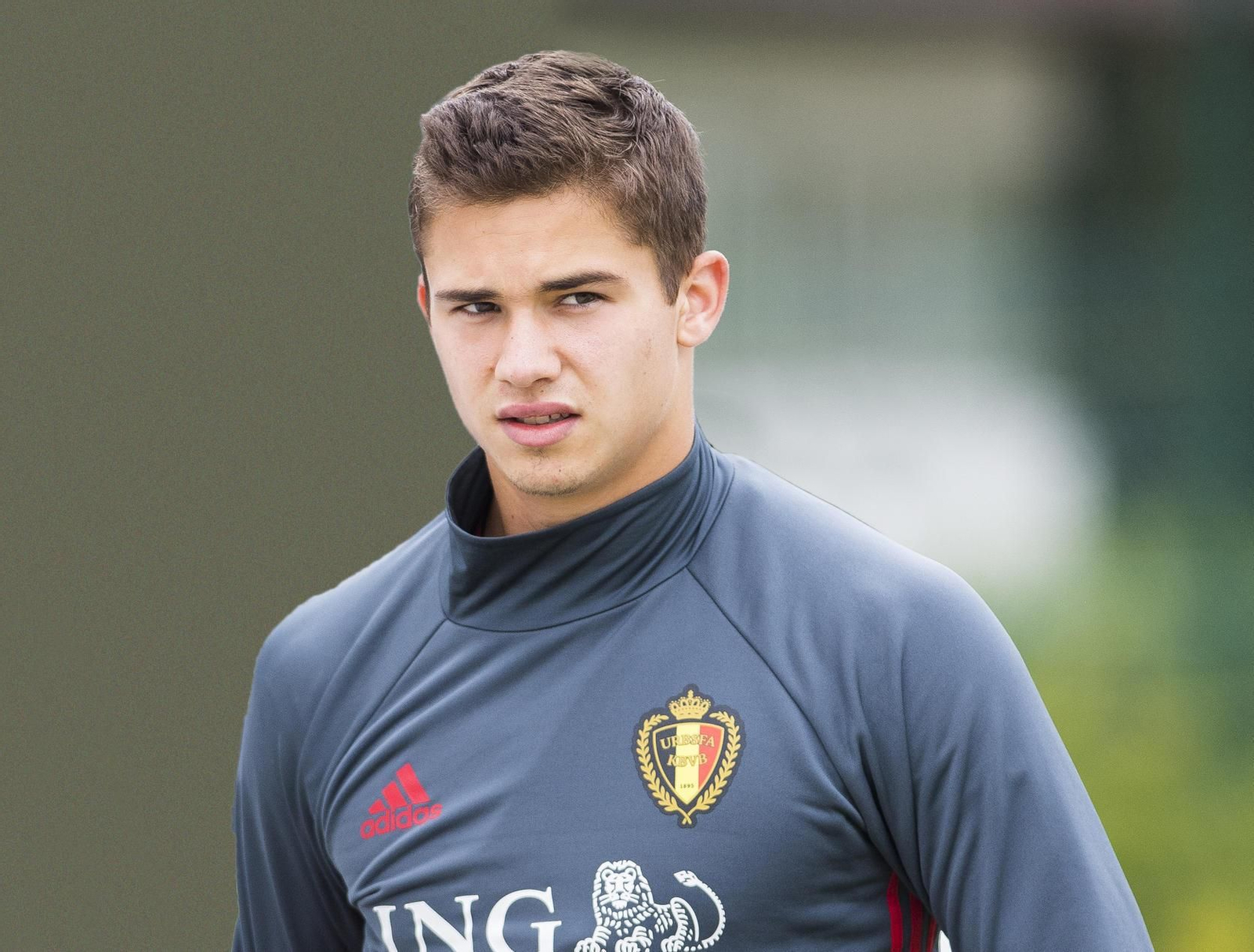 Dendoncker, en un entrenamiento con Bélgica.