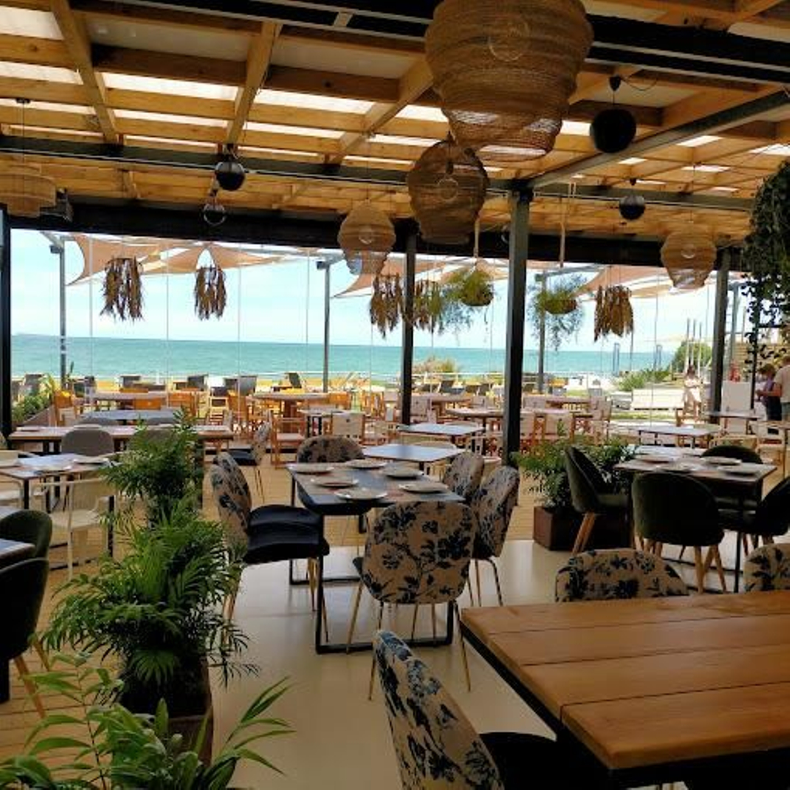 Saam Club de Mar, en Chipiona, uno de los mejores de España, según la revista Tapas.