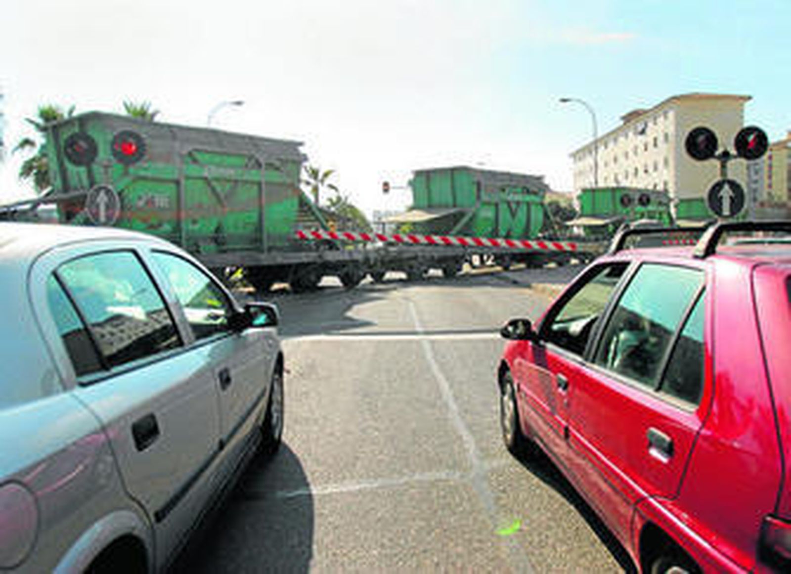 Imagen de archivo del tren del puerto.