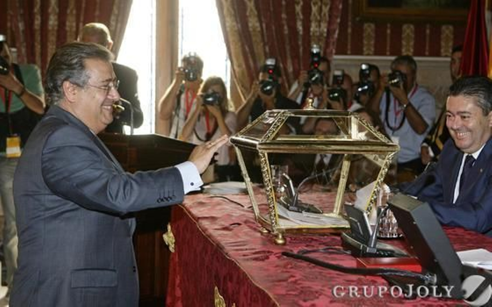 Zoido, en la votación.

Foto: Antonio Pizarro - Manuel Gómez