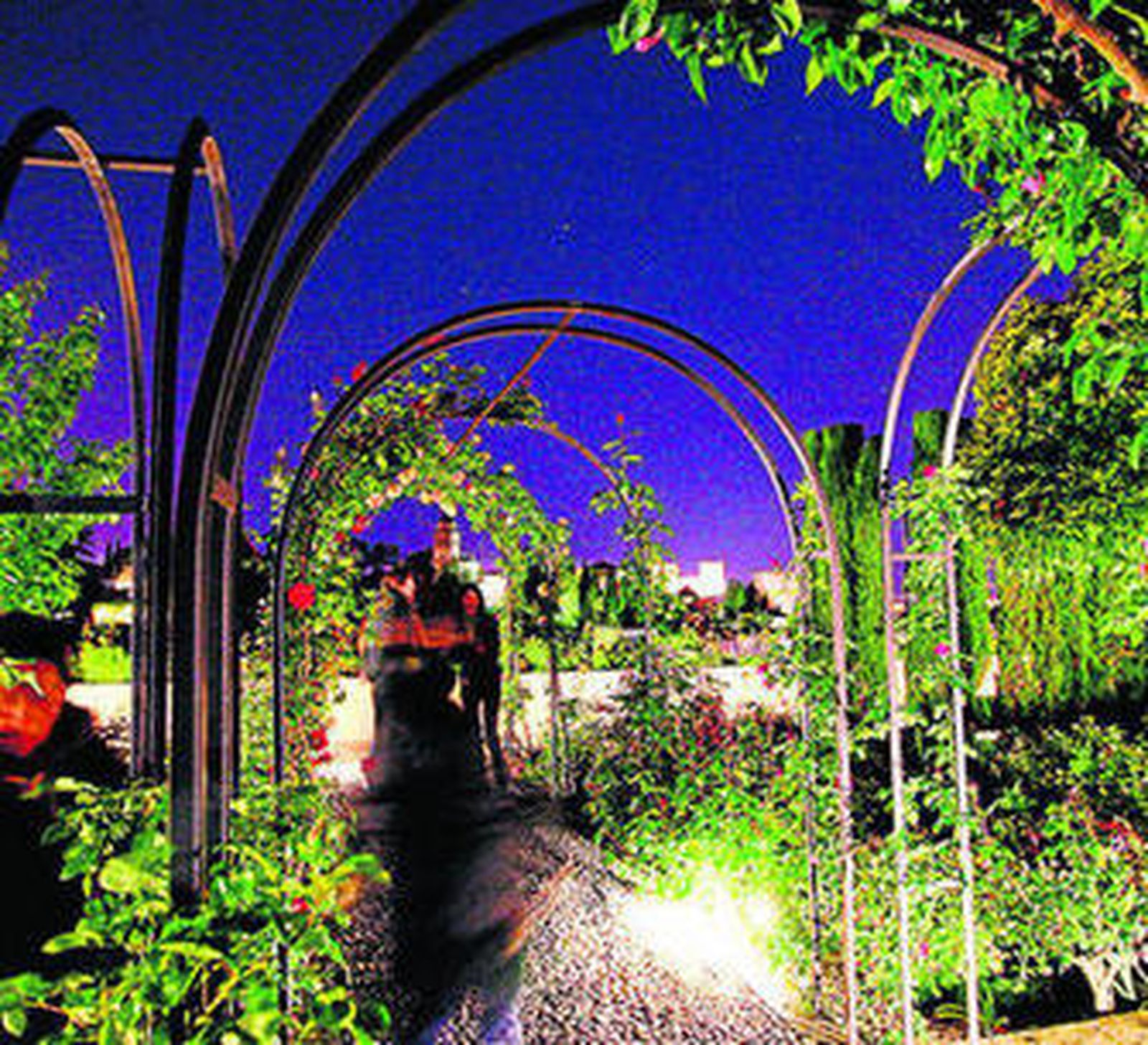 Un sello de correos con vídeo de la Alhambra incorporado