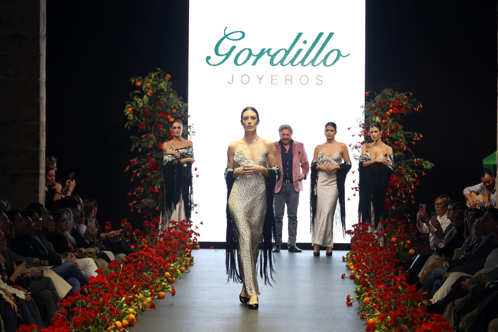 Desfile de Joyería Gordillo en la Pasarela Flamenca Jerez 2025 Desfile de Joyería Gordillo en la Pasarela Flamenca Jerez 2025