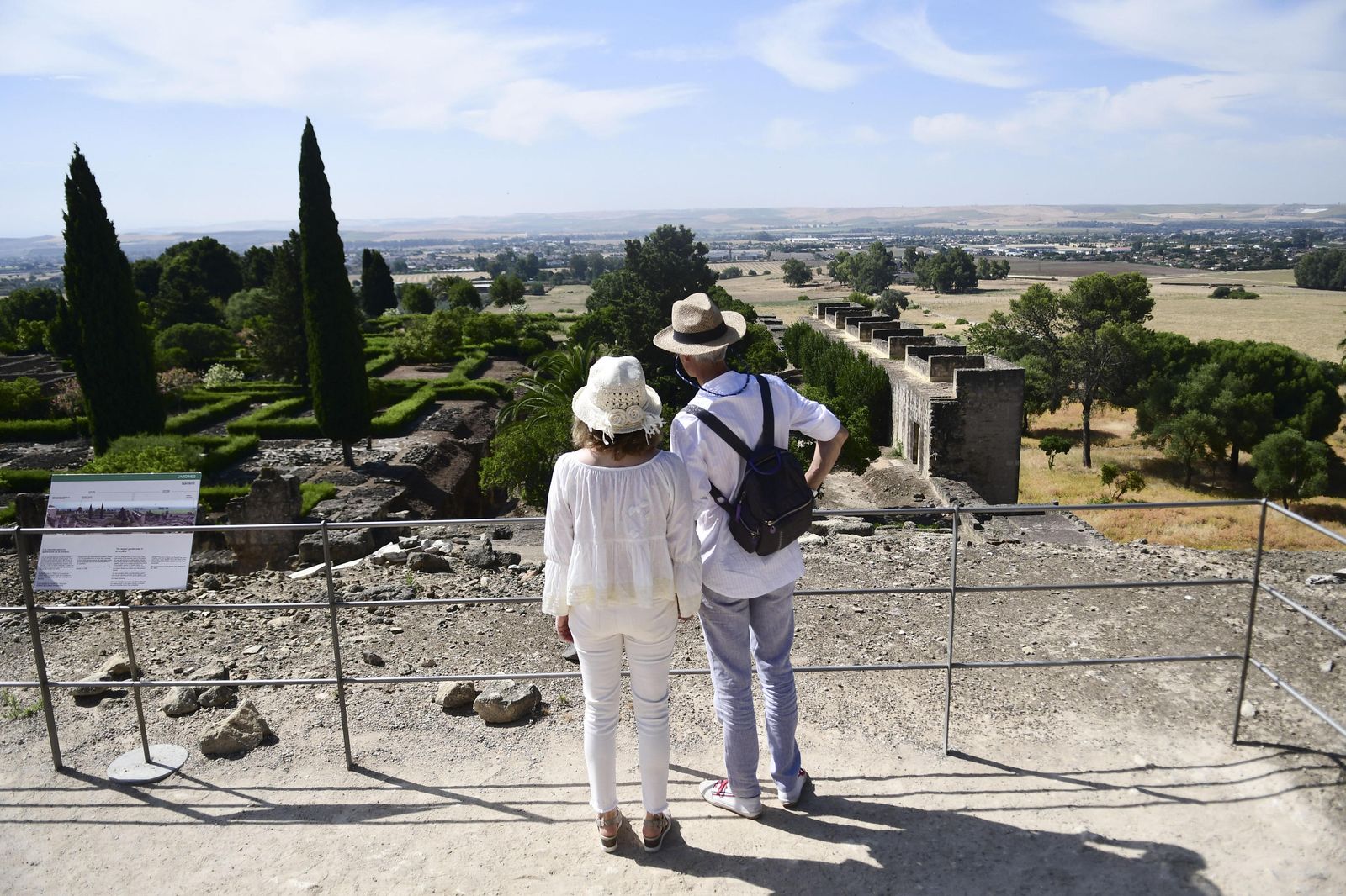 Paseo por Medina Azahara