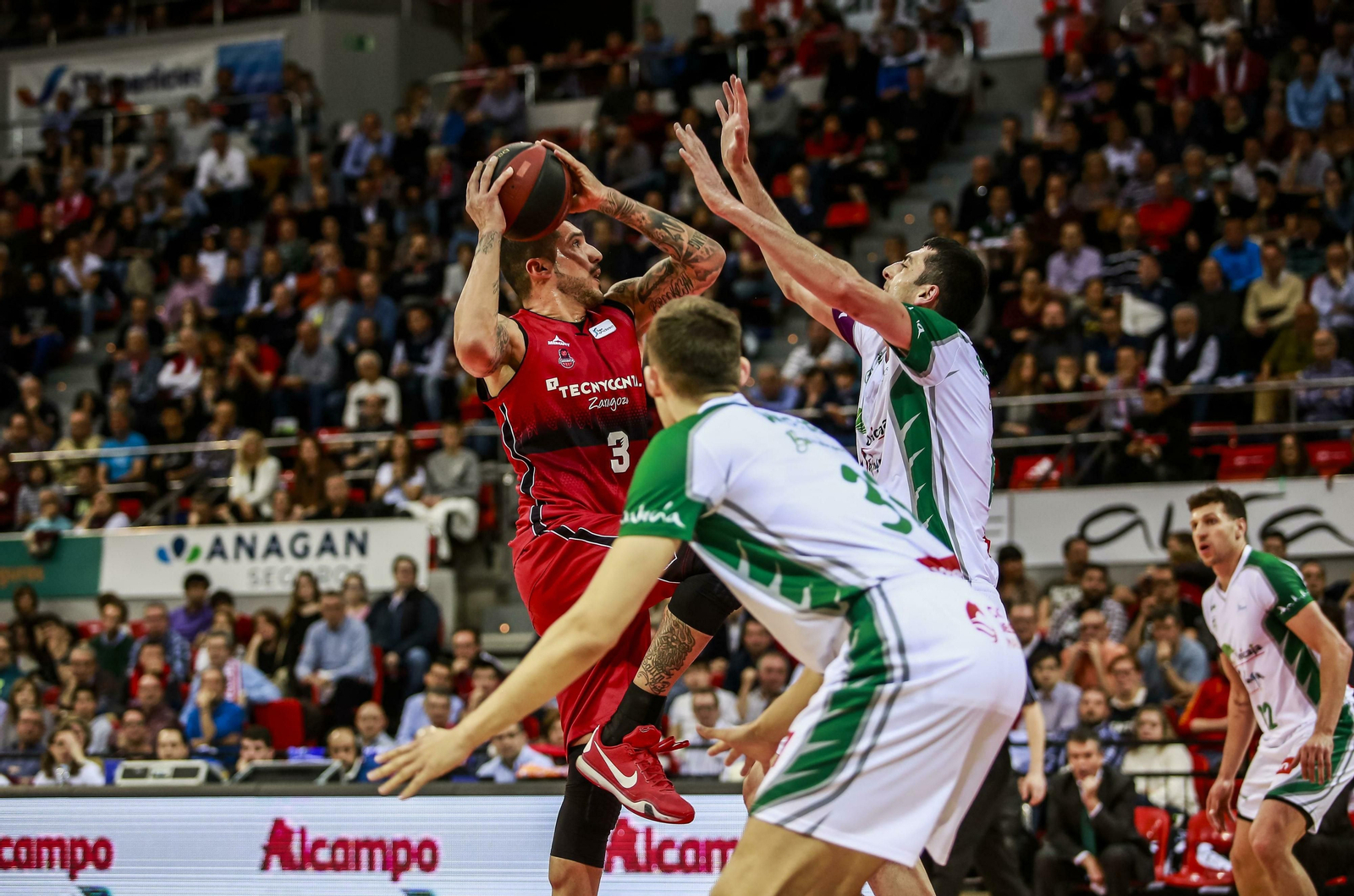 El Tecnyconta Zaragoza - Unicaja, en fotos