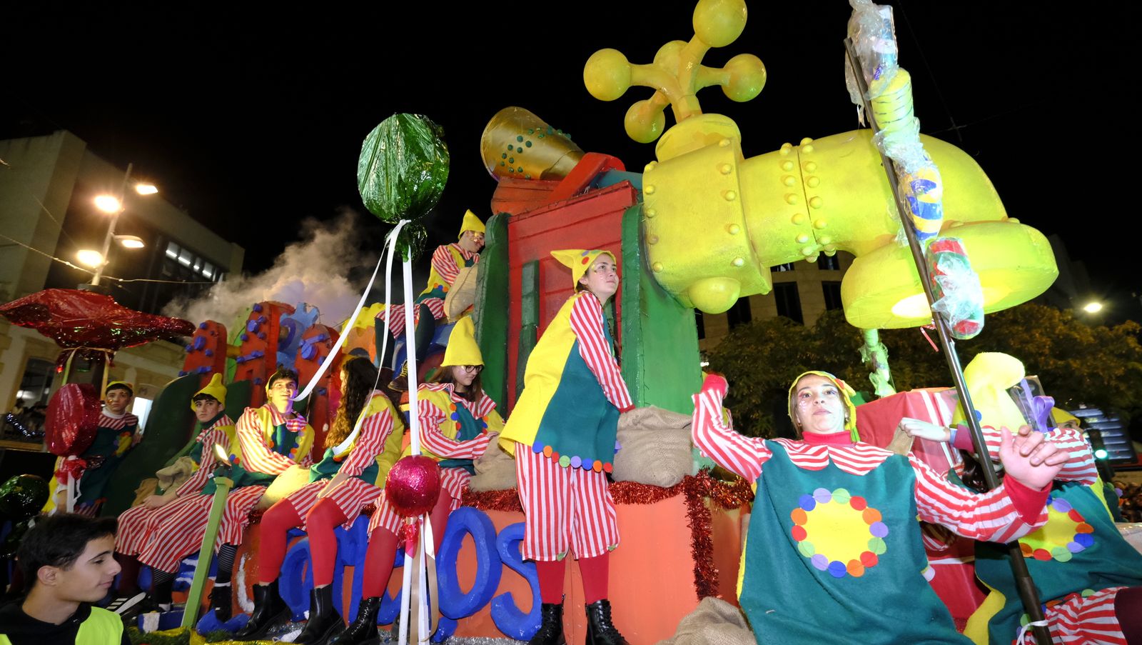 Fotogalería de la Cabalgata de Reyes Magos en Almería