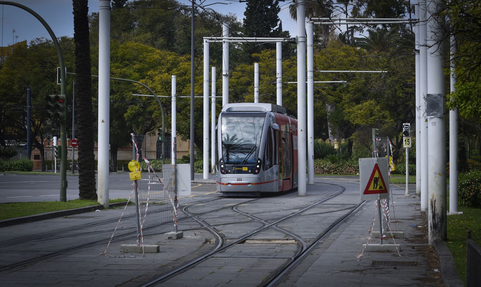 La resistencia en el juzgado de guardia: abogados, policía y guardia civil en el Prado de San Sebastián