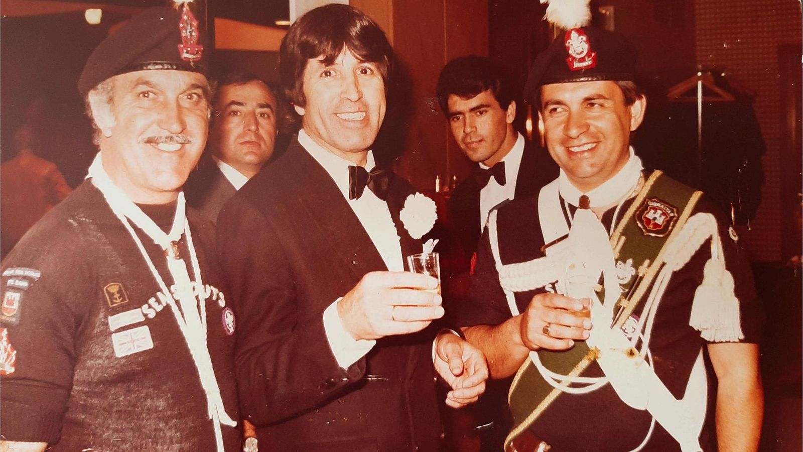 En una gala en el complejo Oasis.