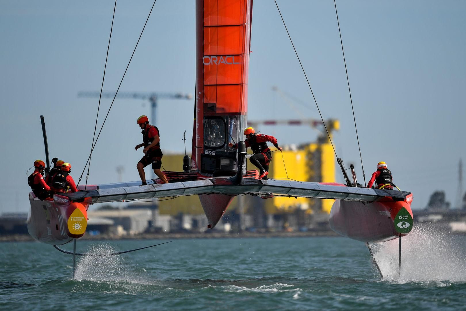 El día a día de la Sail GP en el muelle de Cádiz