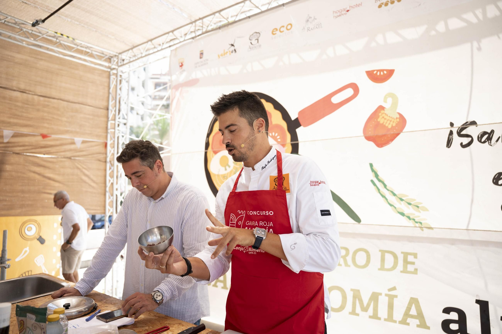 Las imágenes de la charla y degustación de la gamba roja por Rafa Rodríguez