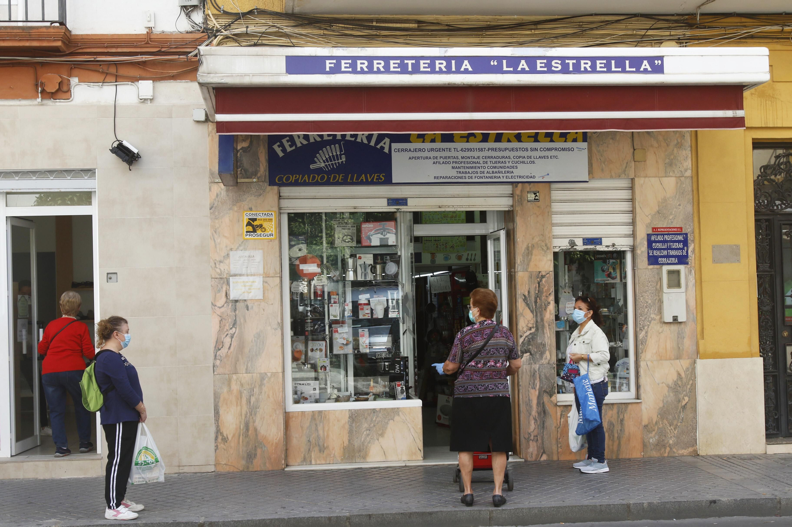 Una ferretería abre sus puertas en Ciudad Jardín.