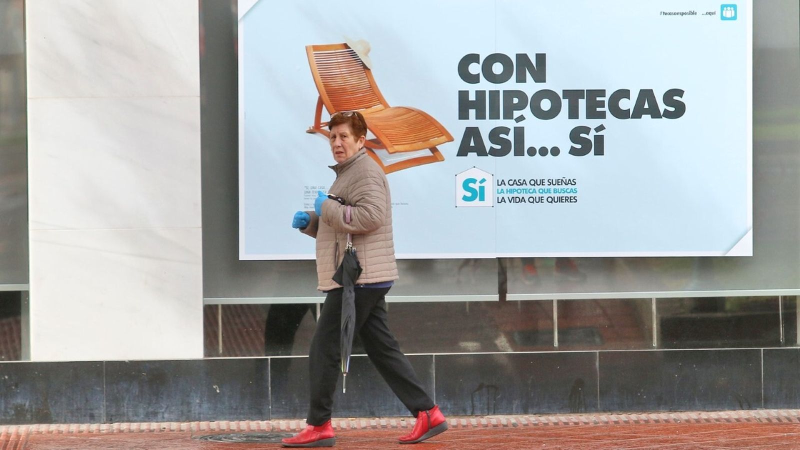 Anuncio de hipotecas de una entidad española.