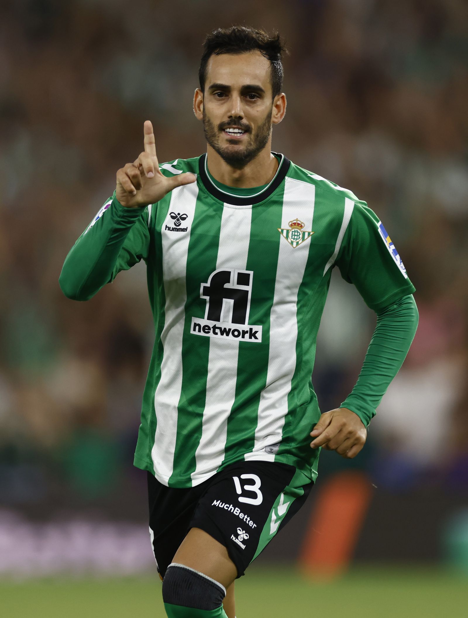 Juanmi celebra su segundo gol al Elche.