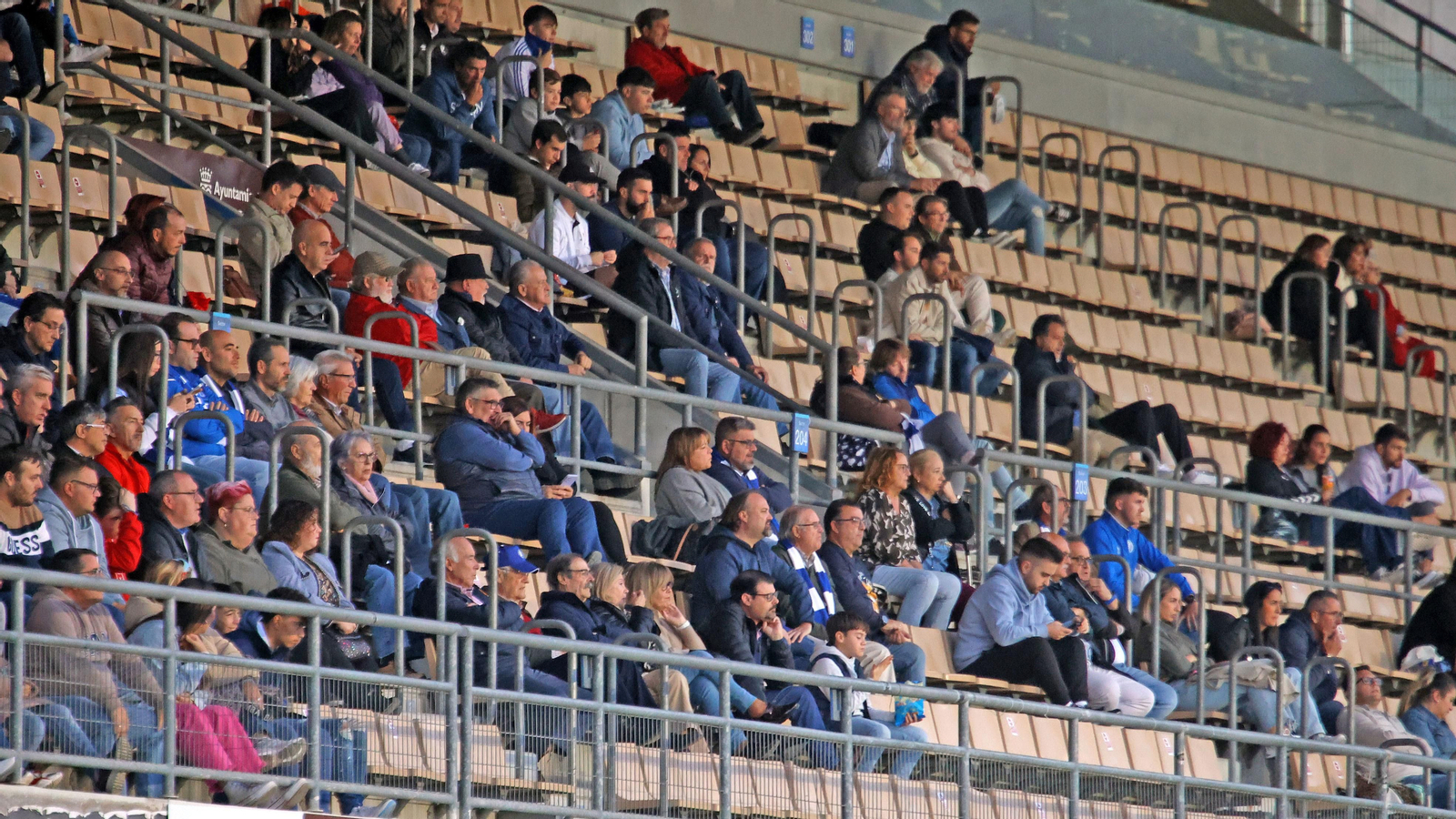 Búscate en el Xerez DFC - Ceuta B en el Municipal de Chapín en Jerez