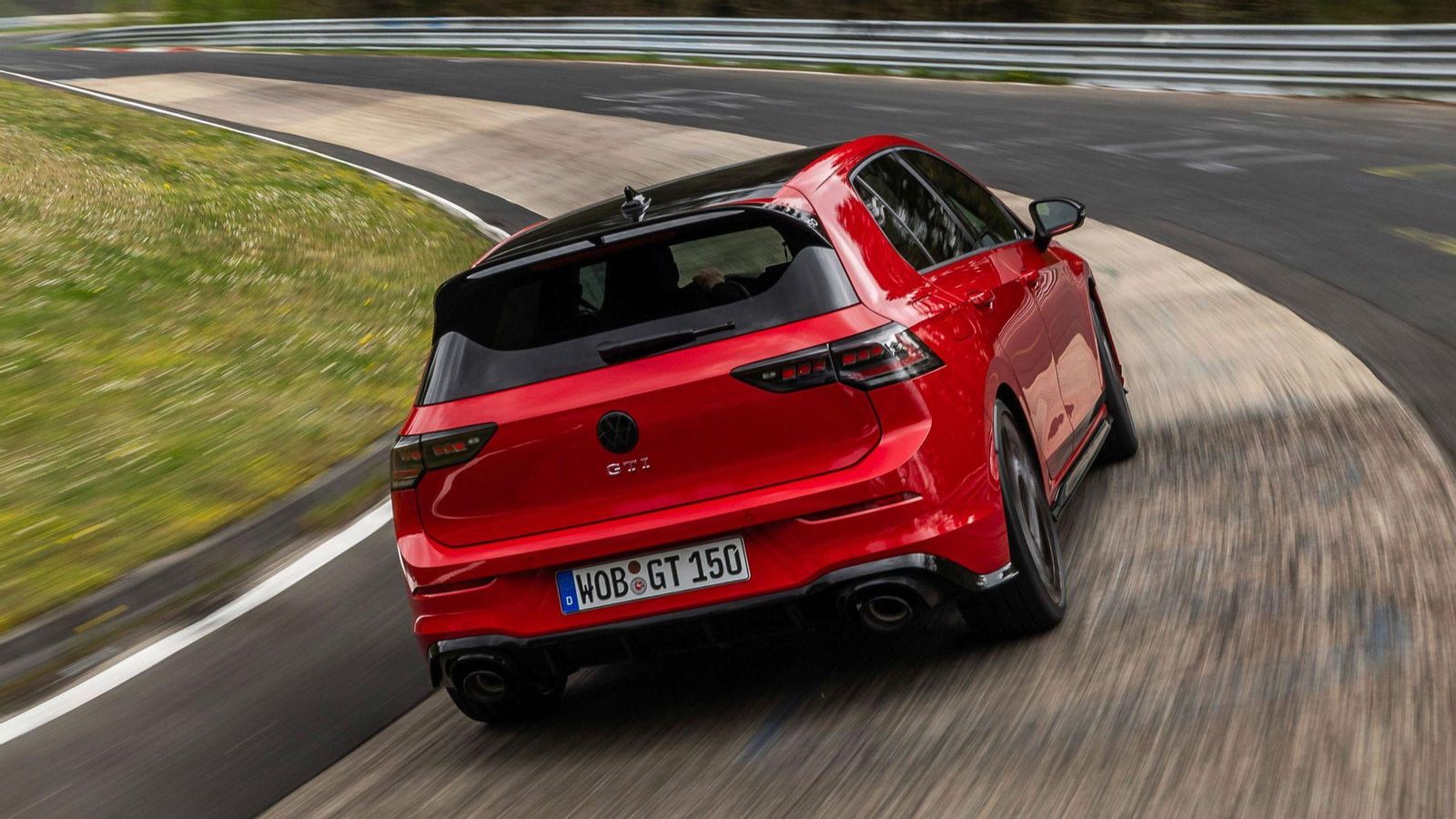 Nürburgring, el cicuito fetiche del Golf GTI, también ha sido la piedra de toque para esta versión especial.