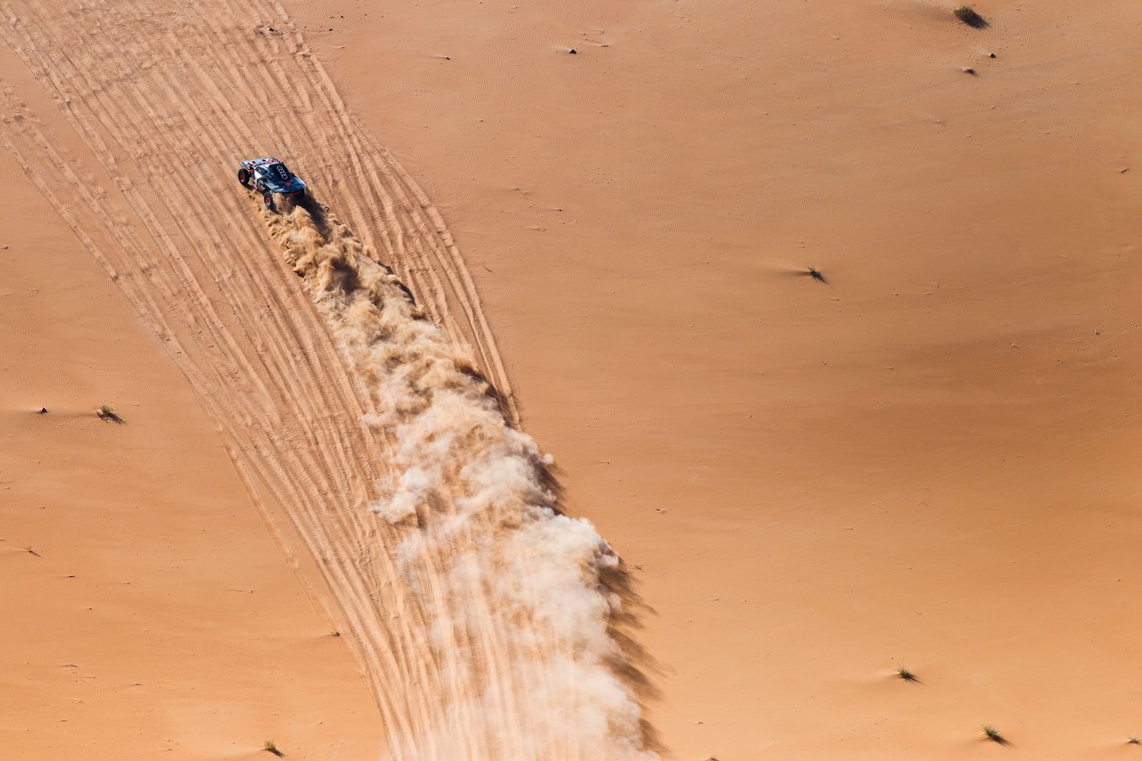 Las mejores fotos del Dakar por las dunas