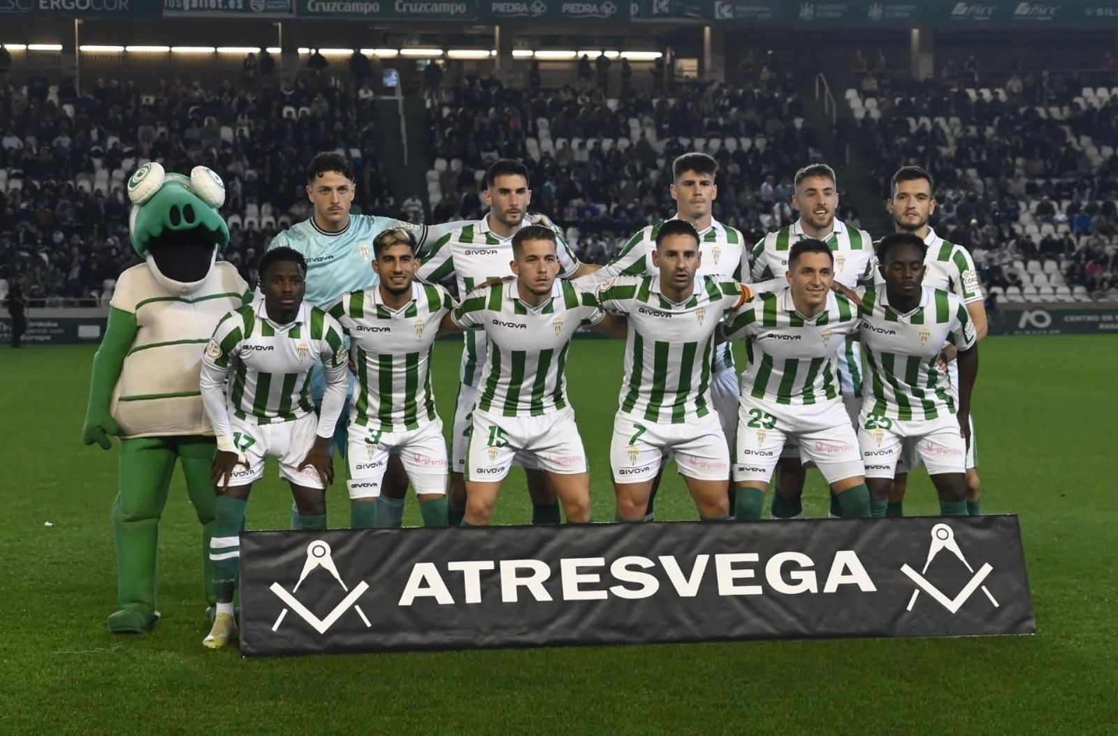 Las mejores fotos del gran ambiente en El Arcángel para el Córdoba CF - CD Castellón