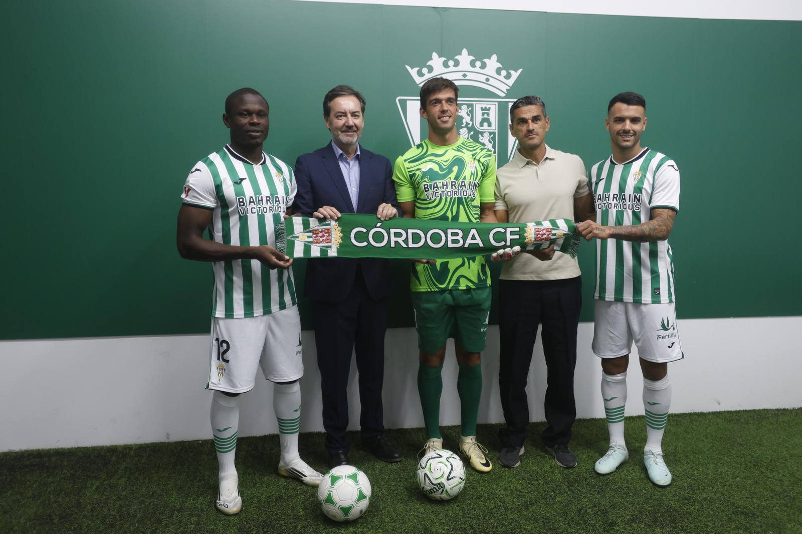 Las mejores fotos de la presentación de Fomeyem, Álex Martín e Iker Álvarez como jugadores del Córdoba CF