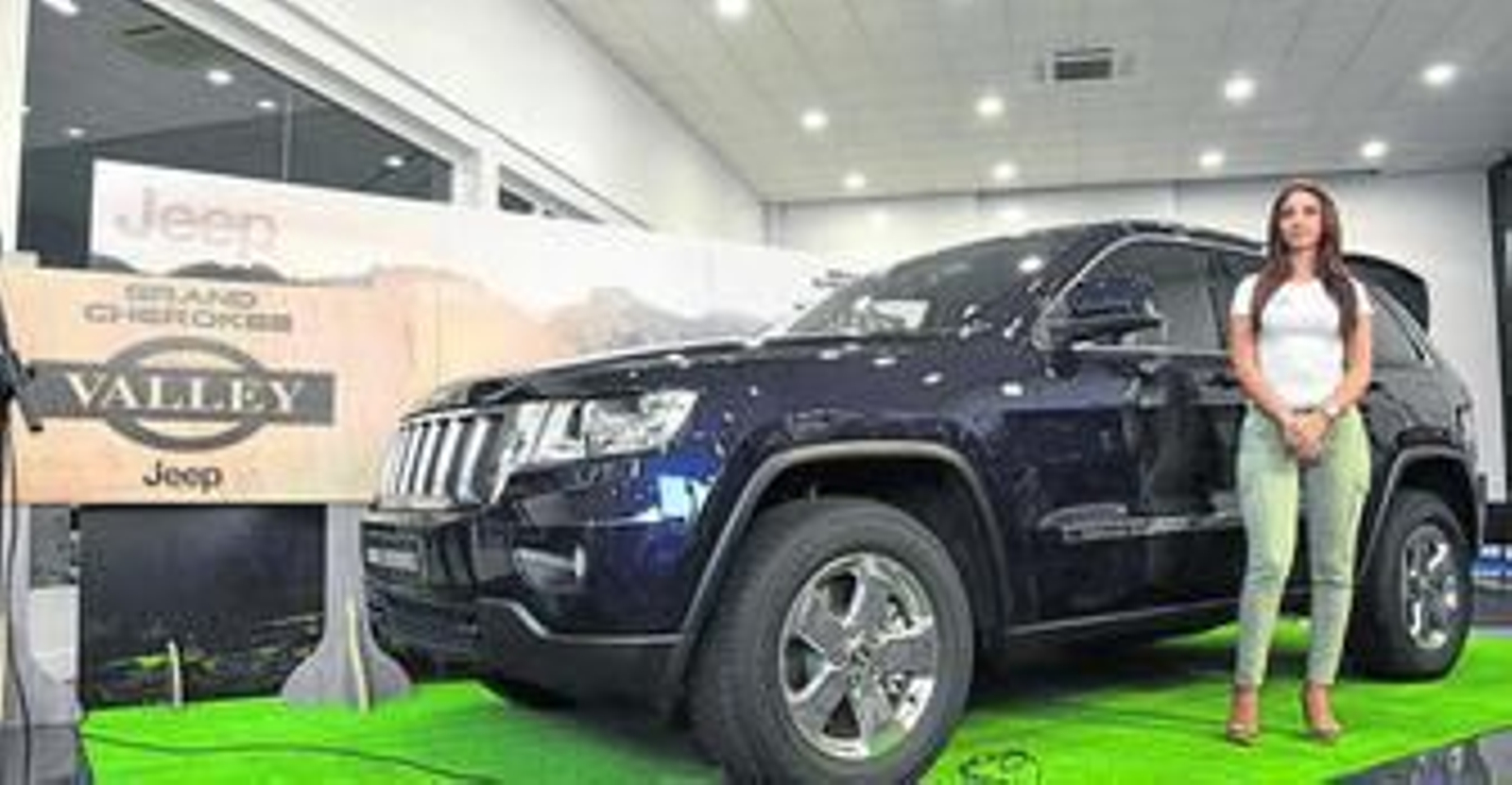 Presentación de los nuevos JEEP G Cherokee y LANCIA Ypsilon