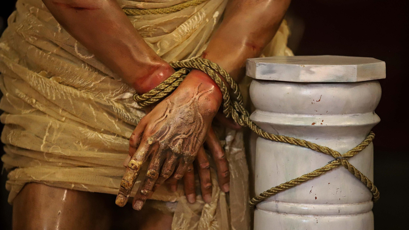 Fotos del Lunes Santo en Algeciras: La Columna