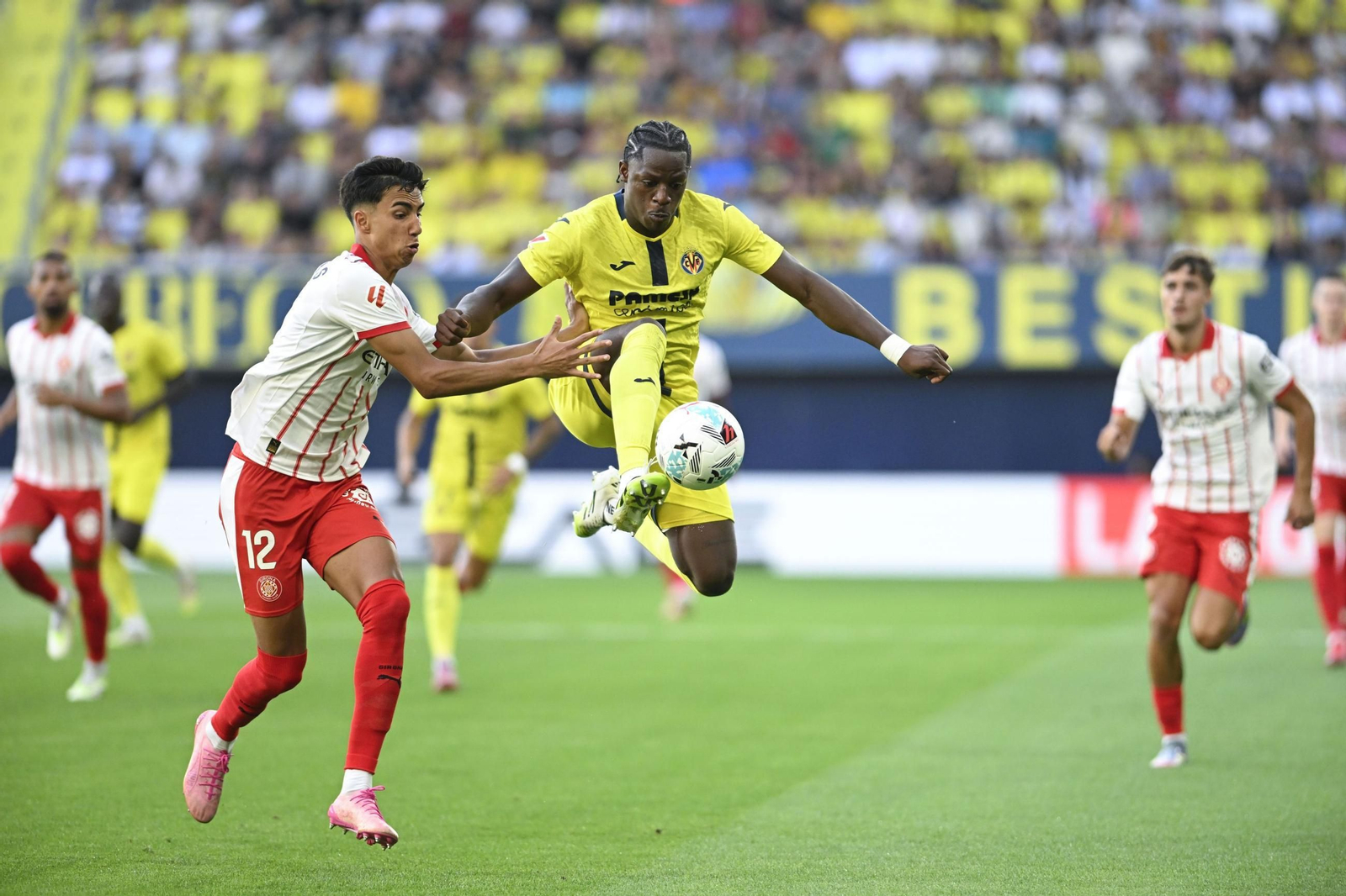Etta Eyong durante el Villarreal-Girona.