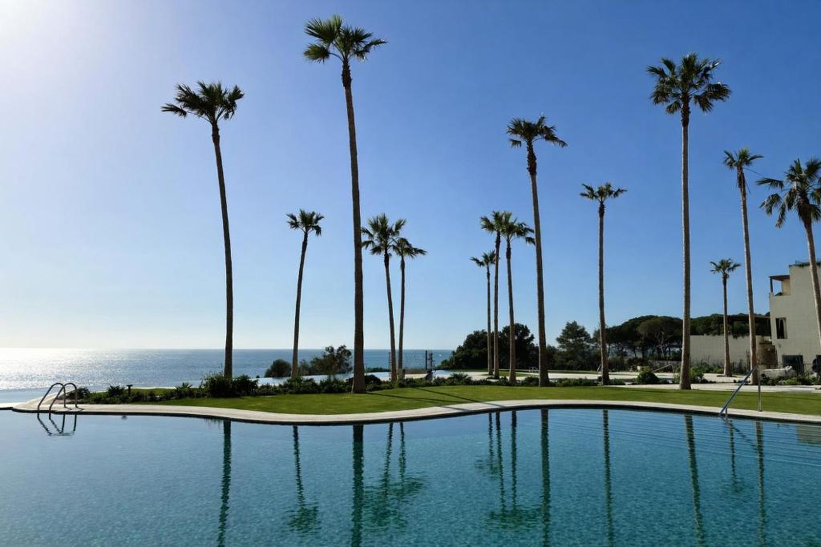 Así es el Punta Bermeja Premium Beach, el nuevo hotel de El Puerto que abre en pleno puente del Día de Andalucía