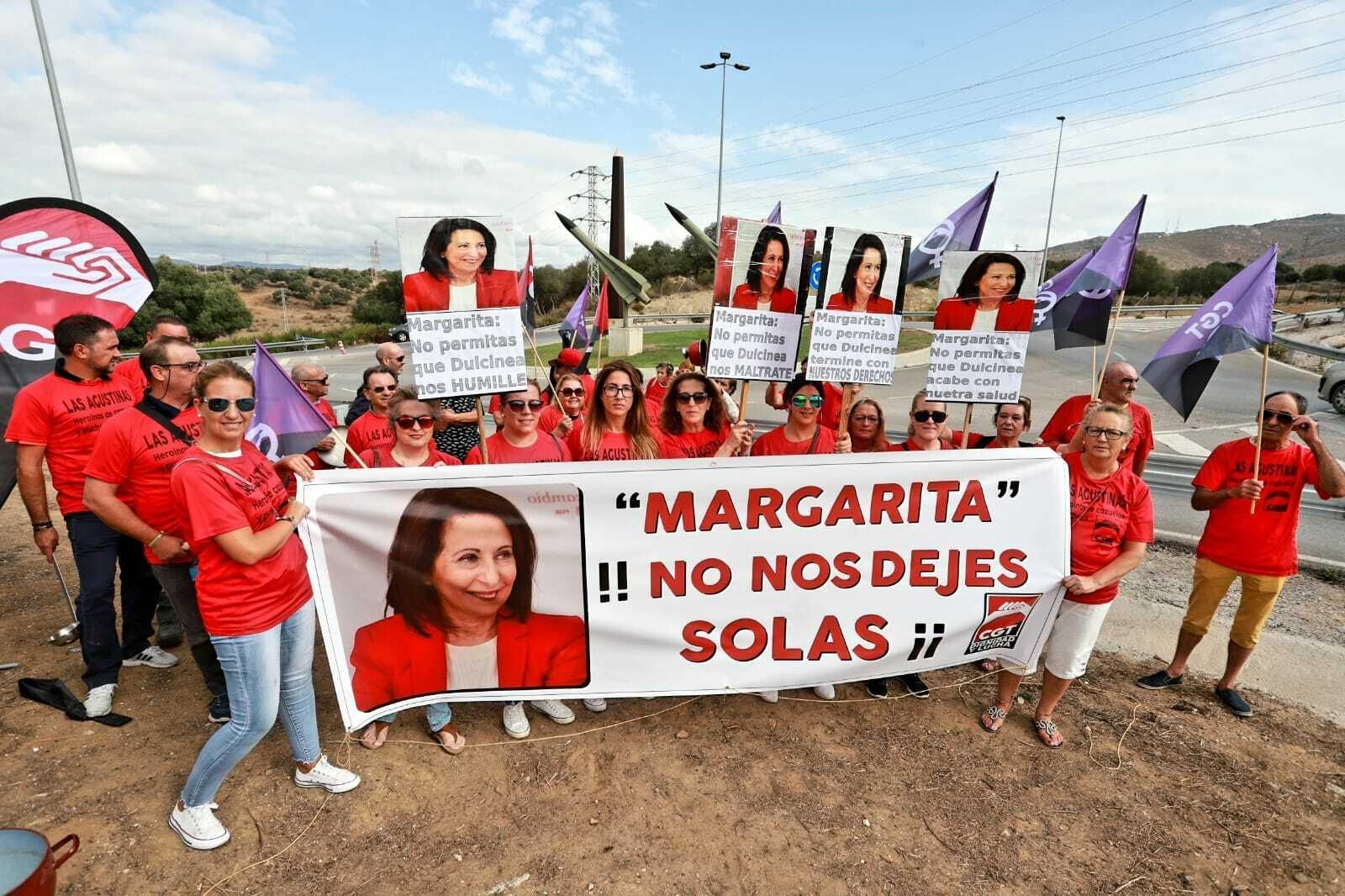 Concentración de las trabajadoras de los comedores militares.