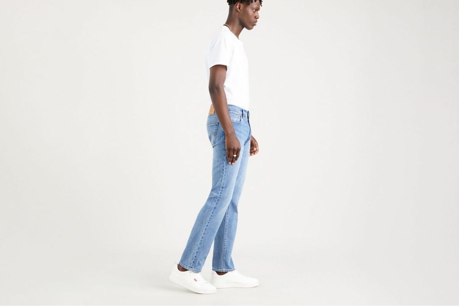 ¡Ofertón Black Friday 2022!: Los famosos vaqueros Levi's tienen un descuento del 39%!