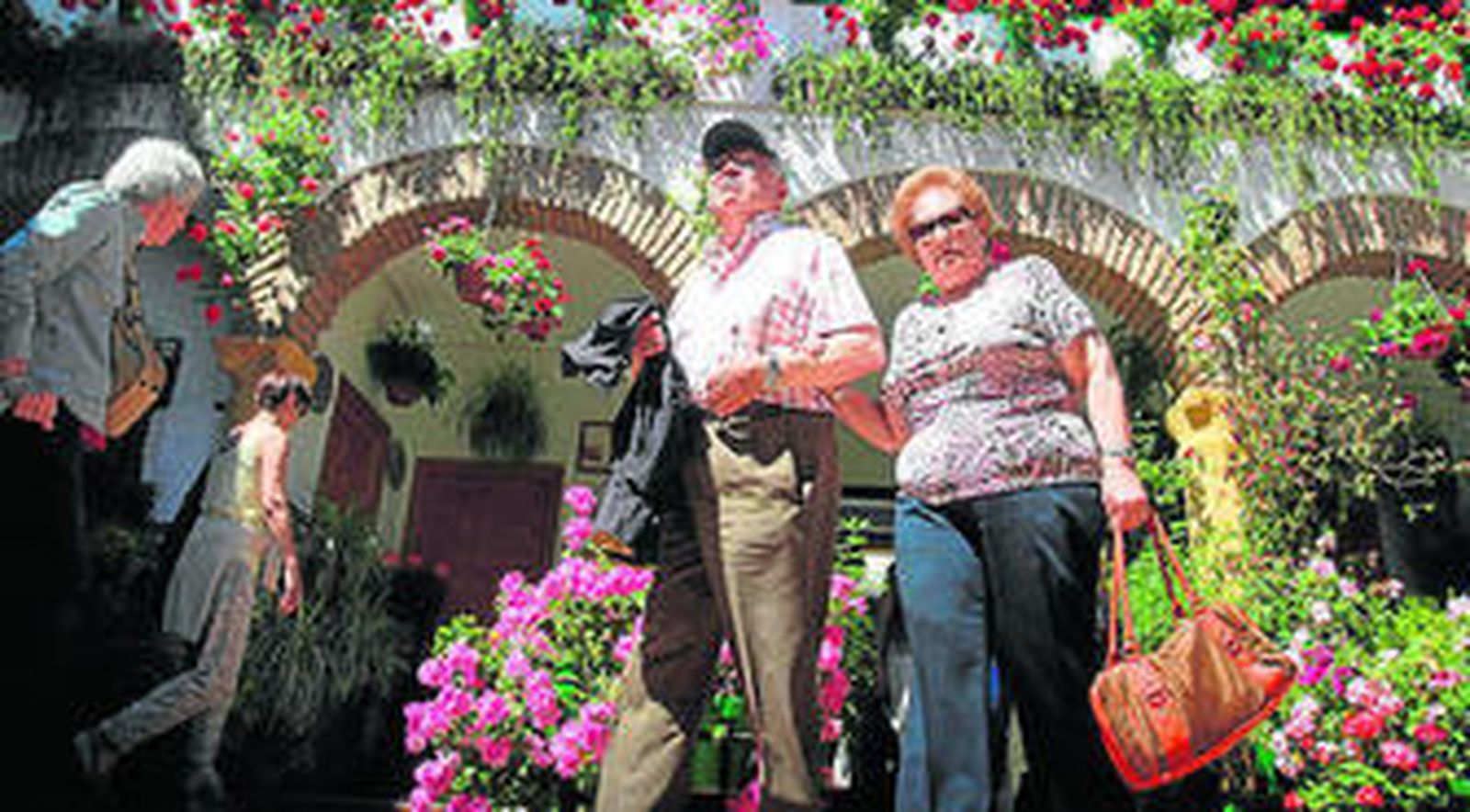 Primer plano de la fuente mozárabe que es parte importante de Tafures, 2.