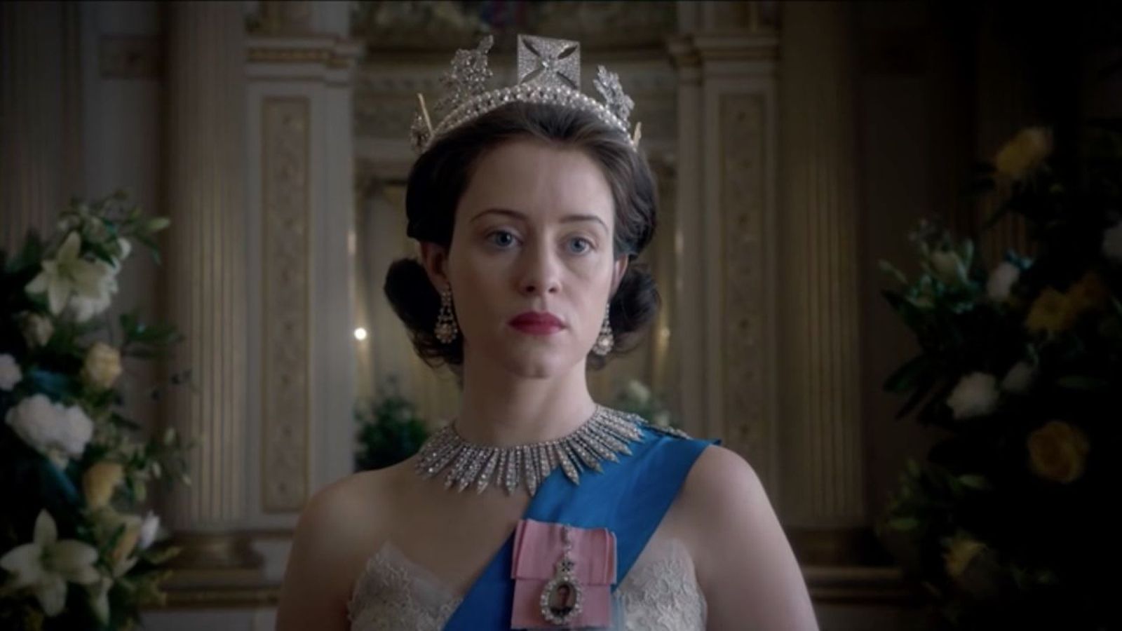 Claire Foy, como Isabel II en 'The Crown'.