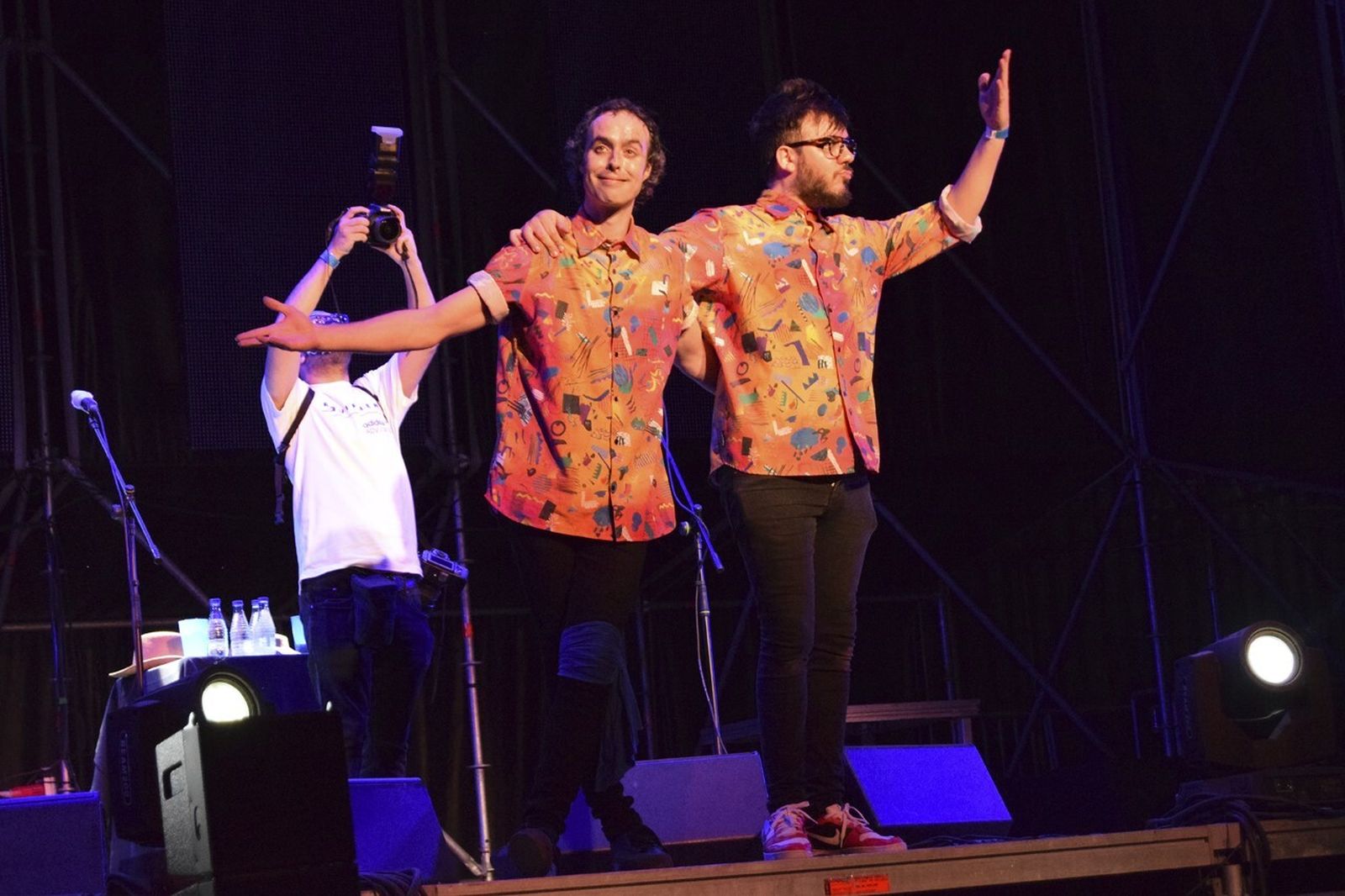 El dúo Antílopez, sobre el escenario de Soko Puerto de Santa María en la noche del sábado.