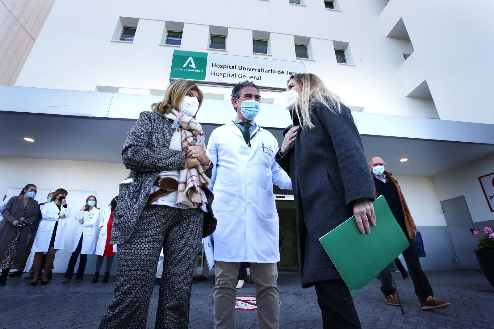 Mestre visita el Hospital