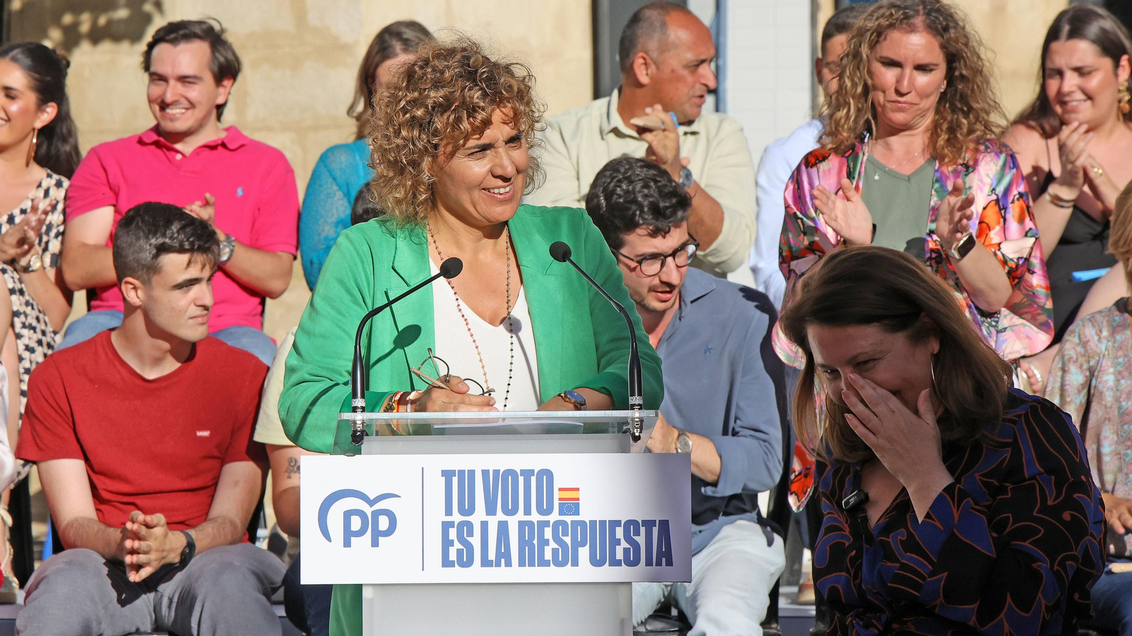 Dolors Montserrat, en campaña de las Europeas en Jerez