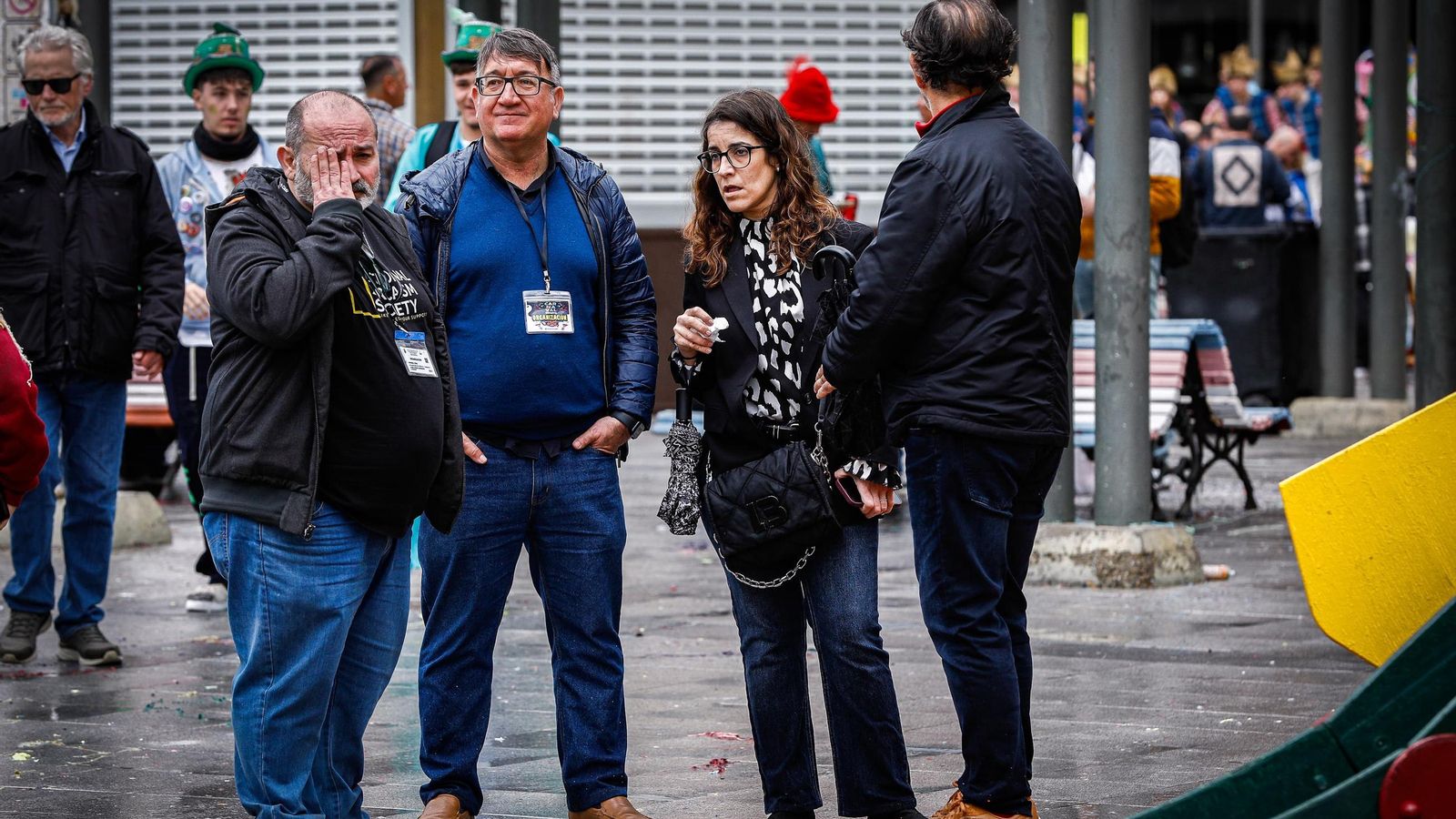 Las mejores imágenes del primer domingo de Carnaval de Cádiz