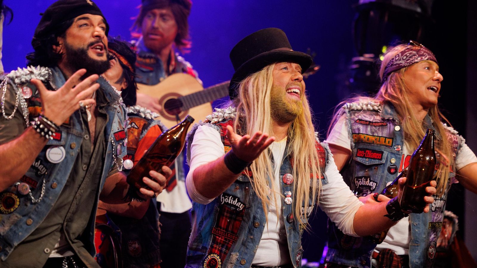 Búscate entre las mejores imágenes de la tercera semifinal del COAC 2025