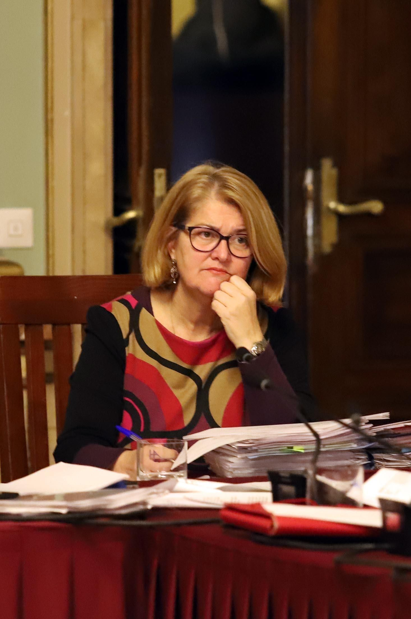 Imágenes del pleno del Ayuntamiento de Huelva