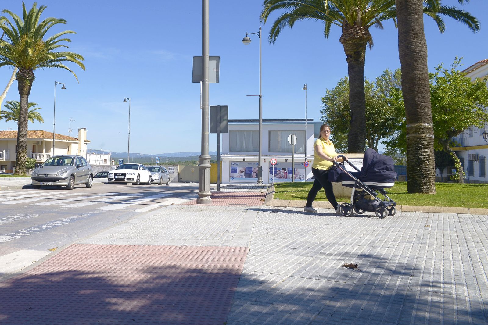 Fotos de sanroqueños saliendo a la calle a pasear y hacer deporte