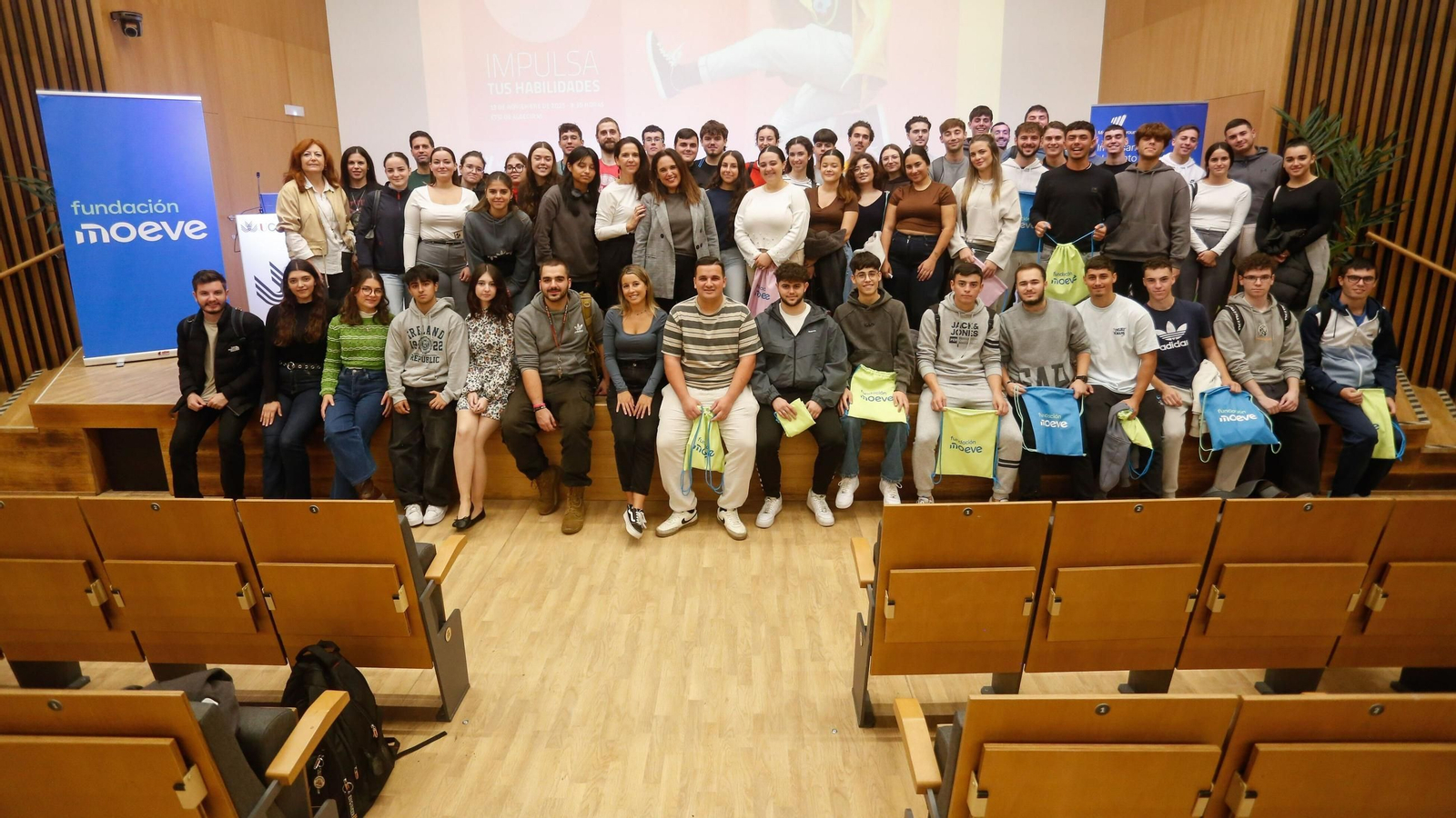 Una imagen de los participantes en esta novedosa iniciativa.