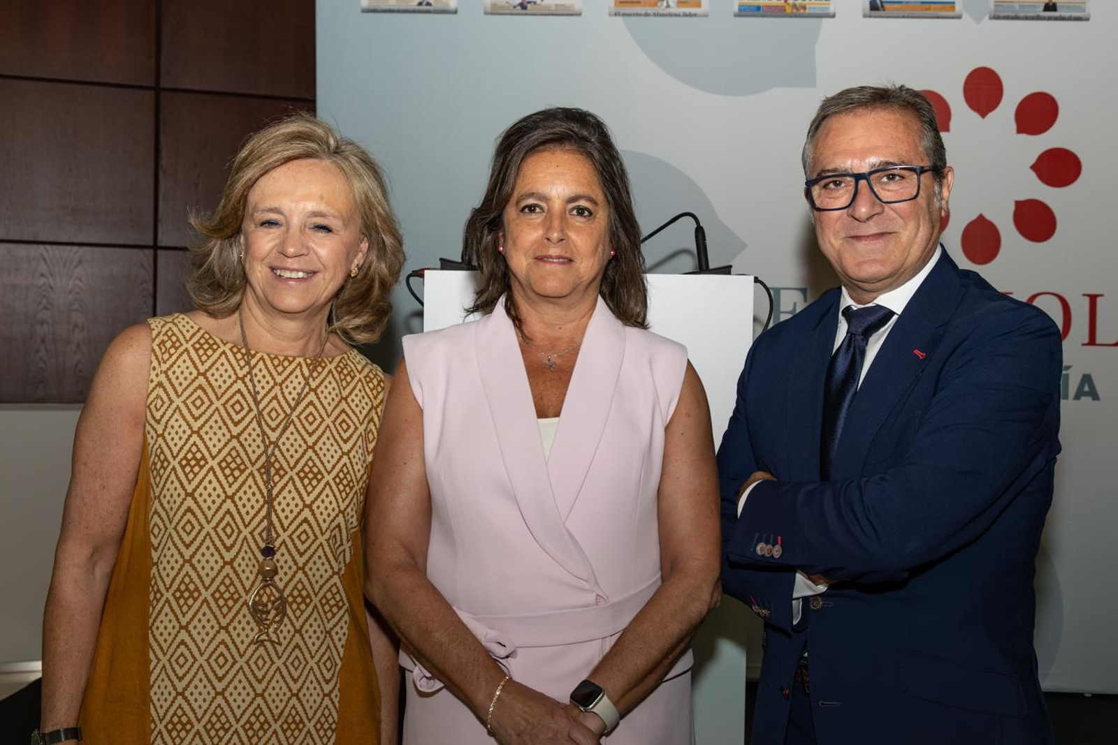 La sociedad jiennnese ha acompañado al Grupo Joly en su desayuno con la consejera.