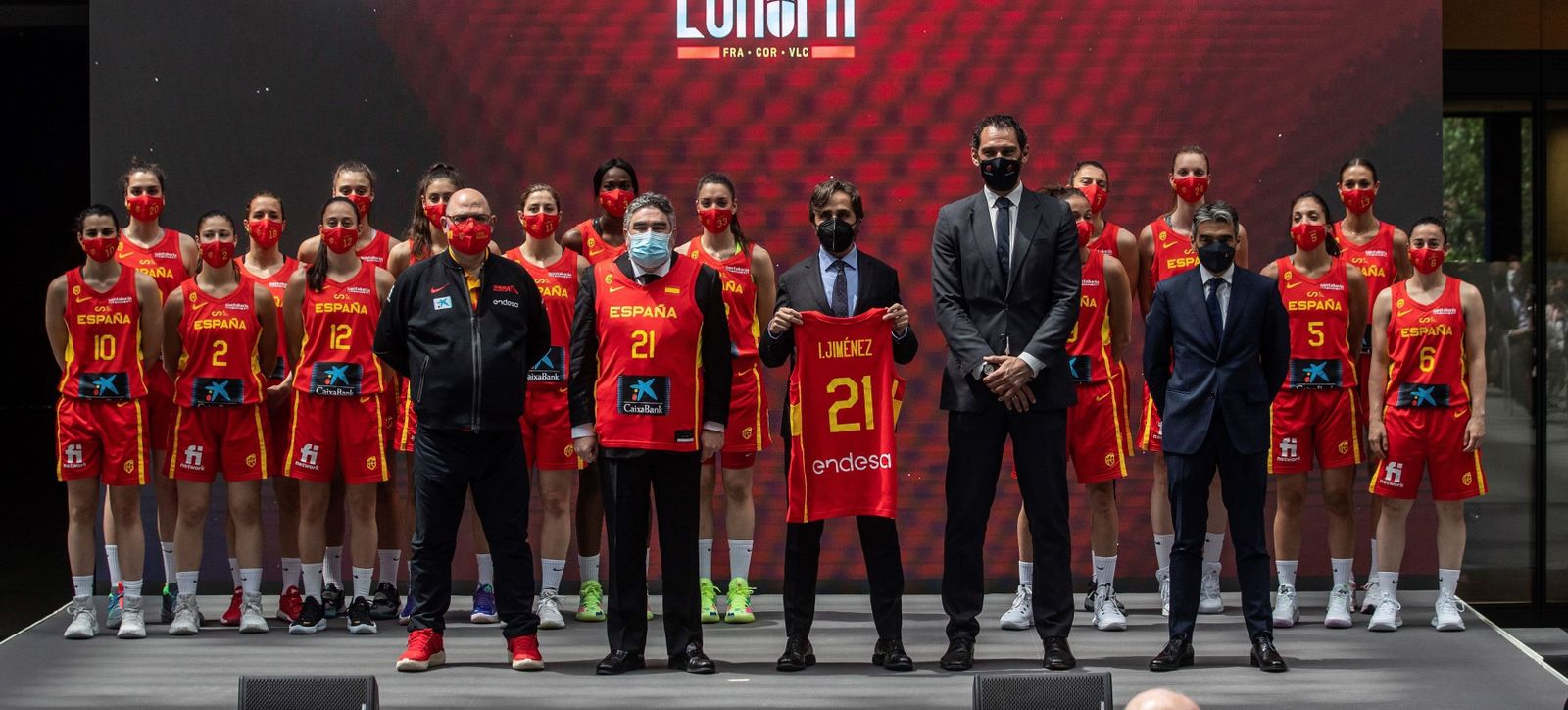 La selección española femenina, durante el acto de presentación.