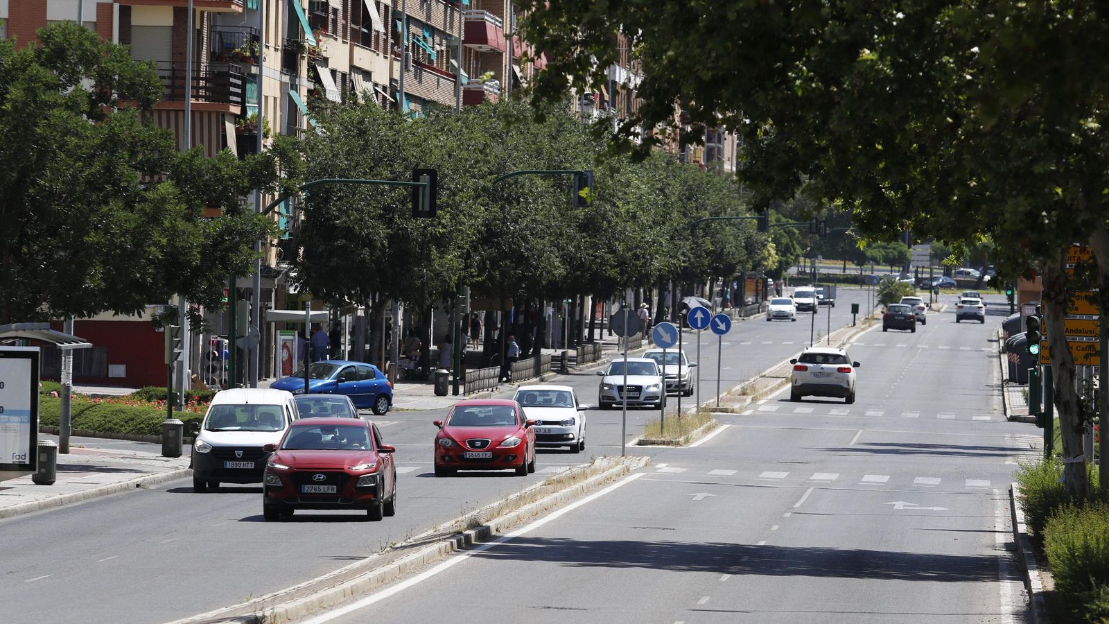 Tráfico en la avenida del Aeropuerto.