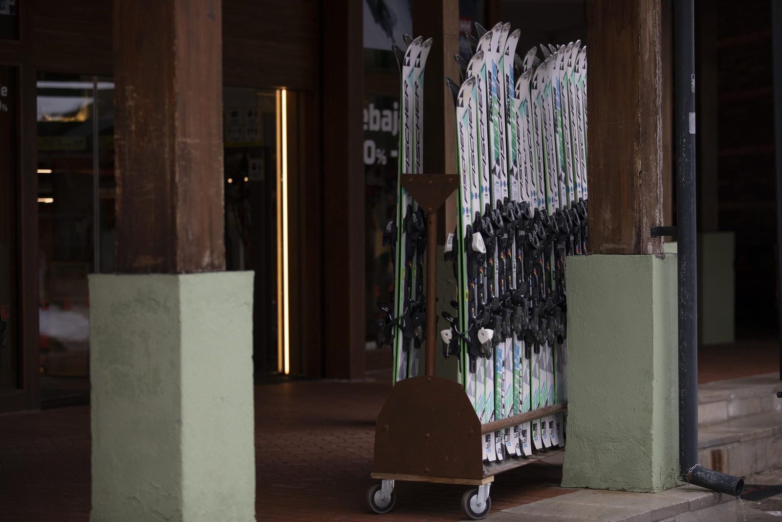 Fotos: esquí en Sierra Nevada pese al confinamiento perimetral